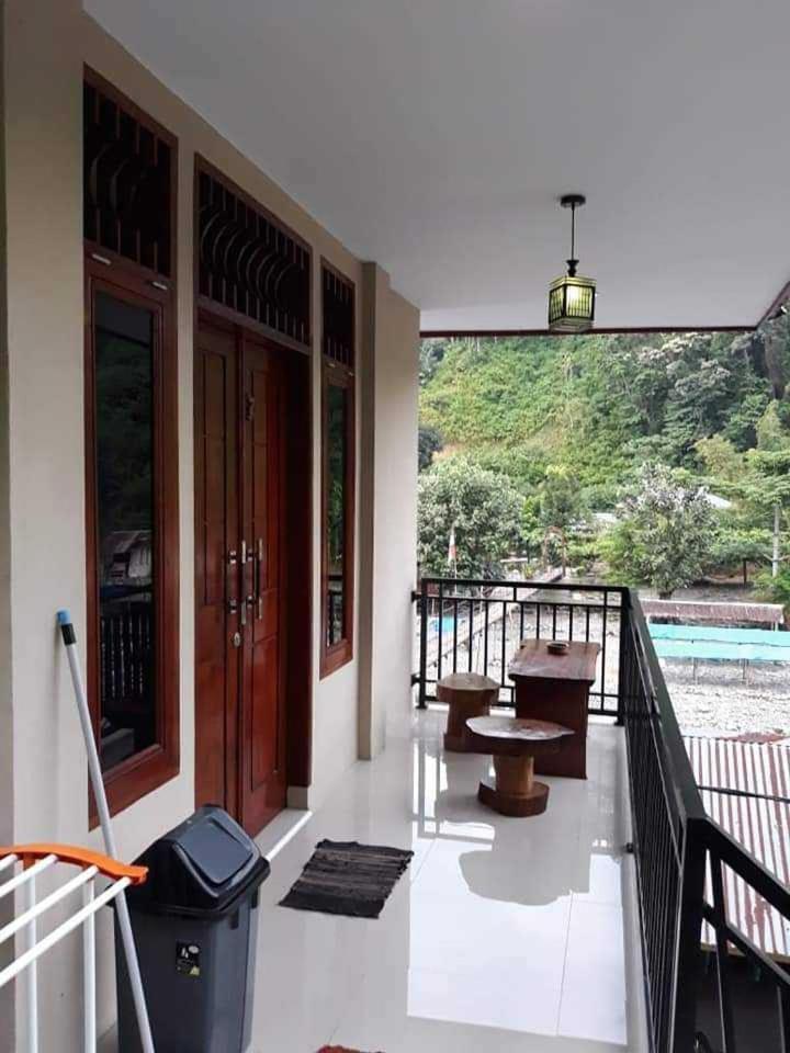 Bukit Lawang Ξενοδοχείο Εξωτερικό φωτογραφία